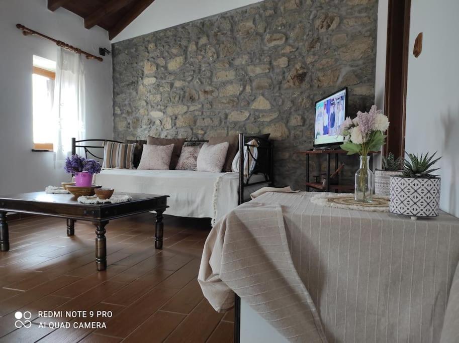 Villa Petroula Kontias Екстер'єр фото