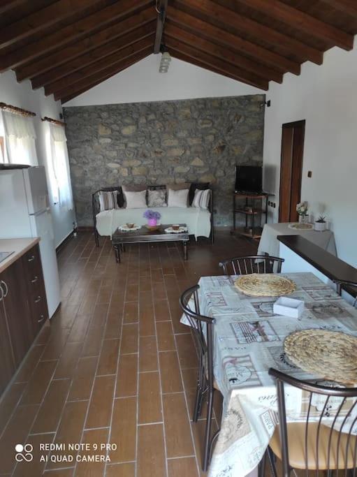 Villa Petroula Kontias Екстер'єр фото